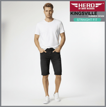 Lade das Bild in den Galerie-Viewer, Hero KINGSVILLE | Night | STRAIGHT FIT | Bermuda | Summer Denim | Herren | im Fotostudio