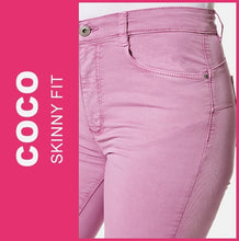 Lade das Bild in den Galerie-Viewer, STOOKER COCO | Mulberry | 3/4 Capri Stretch Jeans | Skinny Fit | DAMEN | Frontansicht Hüfte