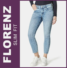 Lade das Bild in den Galerie-Viewer, STOOKER FLORENZ | Bleached Blue | Stretch Jeans | Slim Fit | DAMEN | Frontansicht