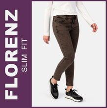 Lade das Bild in den Galerie-Viewer, STOOKER FLORENZ | Chocolate Brown | Stretch Jeans | Slim Fit | DAMEN | Frontansicht