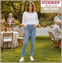 Lade das Bild in den Galerie-Viewer, STOOKER MILANO | Bleached Denim | Magic Shape Fit | Damen | vor Kaffeetafel