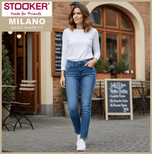 Lade das Bild in den Galerie-Viewer, STOOKER MILANO | Classic Blue | Magic Shape Fit | Damen | vor Gasthof