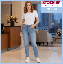 Lade das Bild in den Galerie-Viewer, STOOKER NIZZA | Light Blue Wash | Stretch Jeans | Tapered Fit | DAMEN | vor Empfang