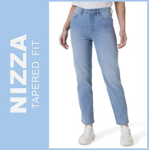 Lade das Bild in den Galerie-Viewer, STOOKER NIZZA | Light Blue Wash | Stretch Jeans | Tapered Fit | DAMEN | Frontansicht