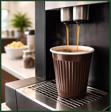 Lade das Bild in den Galerie-Viewer, PACKEO | KUNSTSTOFFBECHER | HEISS + KALT | 180 ml | ab 500 Stück
