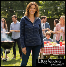 Lade das Bild in den Galerie-Viewer, LILY WHITE by Acconda | Blue | Feinstrick | Jacke | DAMEN
