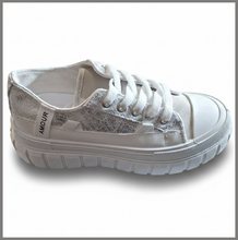 Lade das Bild in den Galerie-Viewer, PLATEAU-SNEAKER | SILBER | DAMEN
