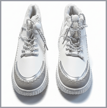 Lade das Bild in den Galerie-Viewer, PLATEAU-SNEAKER | WEISS | DAMEN
