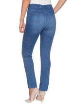 Lade das Bild in den Galerie-Viewer, Stooker Milano Damen Stretch Jeans Hose - Light Blue Used- Magic Shape Effekt
